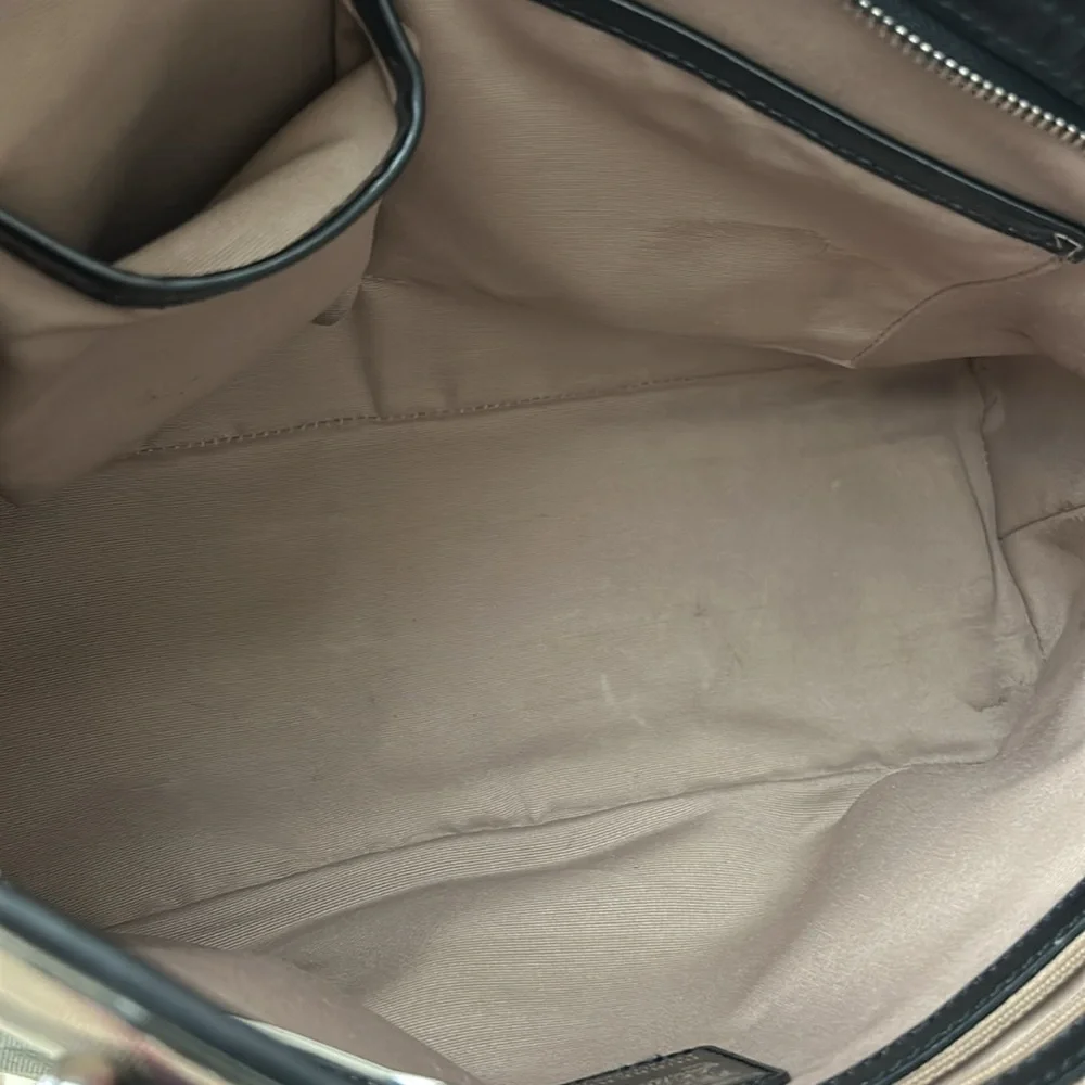 EUC Burberry satchel bag classic design - Picture 6 of 12